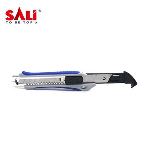 Faca utilitário retrátil